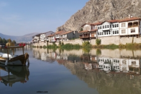 Amasya nehir ve evler