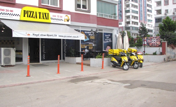 Pizza Taxi